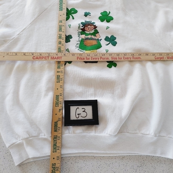 Vintage Fruit of the Loom X-Large St. Patrick's Day Sweatshirt Grannycore 90s - Picture 10 of 10
